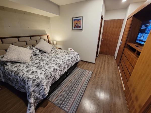 WTC Suites : photo 5 de la chambre chambre double avec salle de bains privative