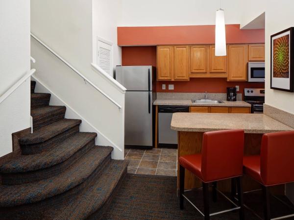 Residence Inn Orlando Altamonte Springs / Maitland : photo 2 de la chambre appartement de grand standing 2 chambres avec balcon