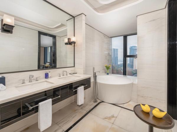 voco - Hangzhou Binjiang Minghao, an IHG Hotel : photo 3 de la chambre chambre lit king-size standard - vue sur horizon