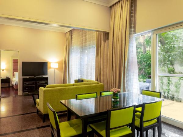 Marriott Executive Apartment - Lakeside Chalet, Mumbai : photo 1 de la chambre appartement 2 chambres avec patio