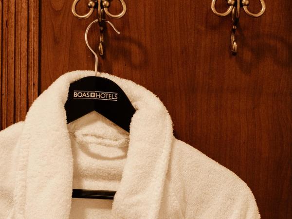 Grand Hotel et Centre Thermal d'Yverdon-les-Bains : photo 6 de la chambre chambre héritage