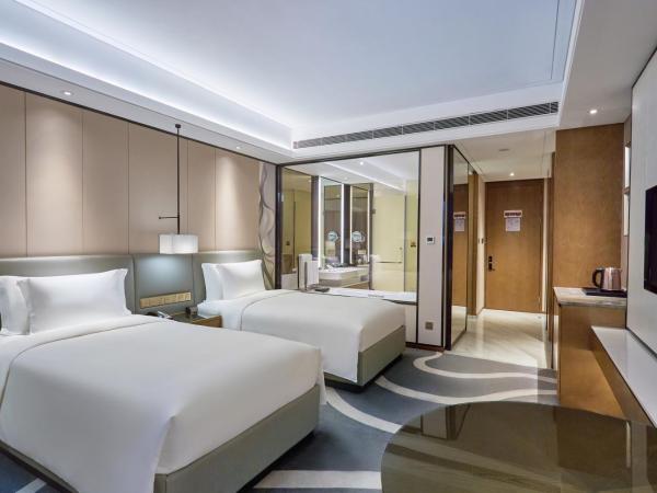 Crowne Plaza Hangzhou Qiantang - The subway can reach the West Lake scenic area as well as the airport and high-speed rail station, adjacent to Jinsha Lake and Longfor paradise walk : photo 2 de la chambre chambre standard
