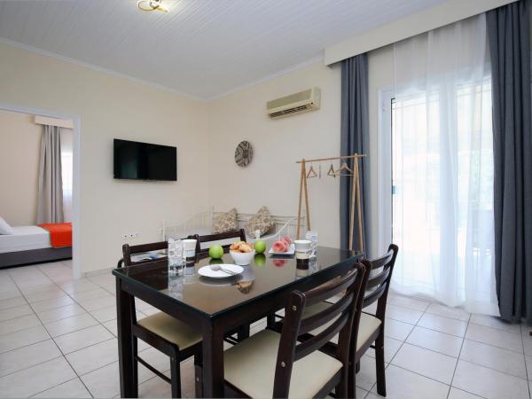 Apartments Avra : photo 5 de la chambre appartement supérieur (4 adultes)