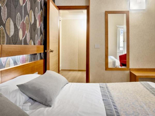 Hotel Italia : photo 10 de la chambre chambre double classique