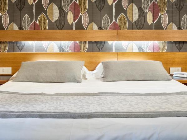 Hotel Italia : photo 8 de la chambre chambre double classique