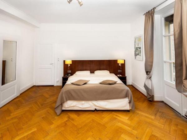 J5 Hotels Helvetie & La Brasserie : photo 7 de la chambre chambre double supérieure