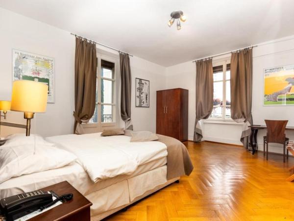 J5 Hotels Helvetie & La Brasserie : photo 8 de la chambre chambre double supérieure