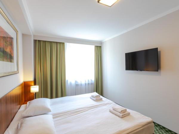 Hit Hotel : photo 5 de la chambre chambre double de luxe avec vue sur rue