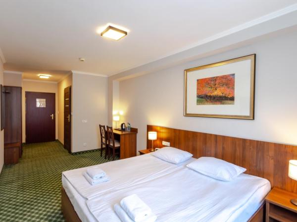 Hit Hotel : photo 6 de la chambre chambre double de luxe avec vue sur rue