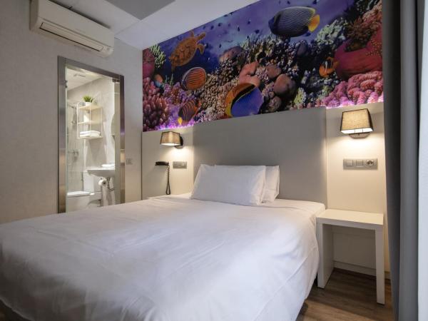 Standbyme Ramblas : photo 5 de la chambre chambre double standard