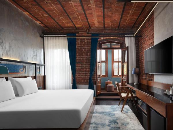 DeCamondo Galata, a Tribute Portfolio Hotel : photo 1 de la chambre chambre lit king-size deluxe - bâtiment maison