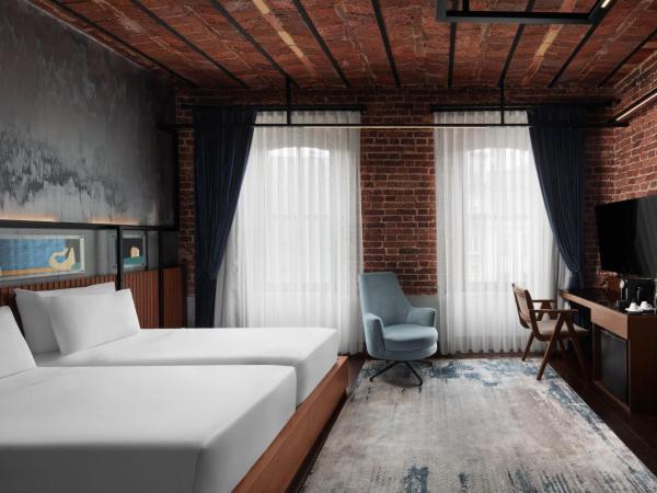 DeCamondo Galata, a Tribute Portfolio Hotel : photo 1 de la chambre chambre lits jumeaux premium - bâtiment maison