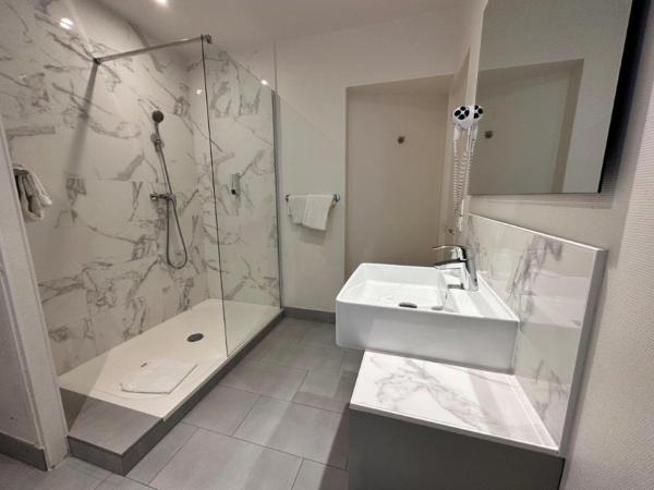 Hotel Richmond Gare du Nord : photo 2 de la chambre chambre familiale