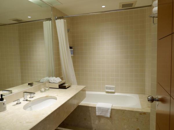 Résidence Chatrium Sathon Bangkok : photo 1 de la chambre studio king de luxe

