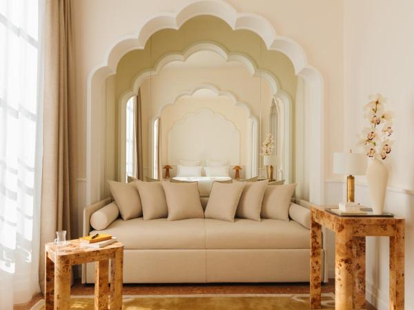 LILOU : photo 10 de la chambre chambre deluxe