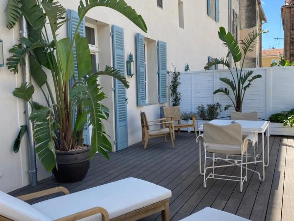 LILOU : photo 3 de la chambre chambre de luxe avec terrasse