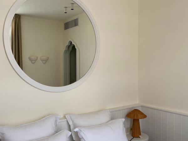 LILOU : photo 2 de la chambre chambre supérieure avec terrasse