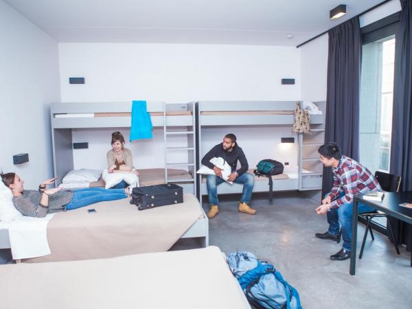 Antwerp Central Youth Hostel : photo 4 de la chambre lit dans dortoir pour hommes