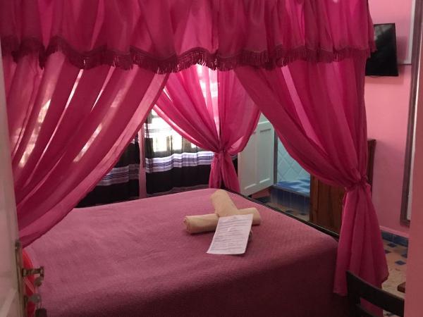 Hôtel Riad Gnaoua : photo 1 de la chambre chambre deluxe