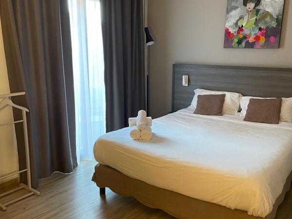 Hôtel Pyrène : photo 1 de la chambre chambre double