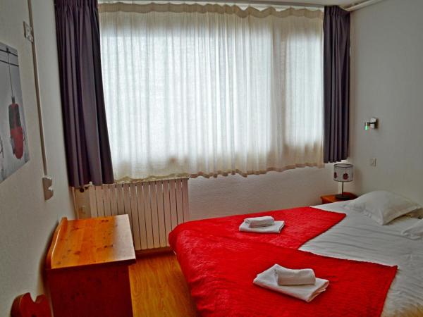 Le Terril Blanc : photo 1 de la chambre double room with mountain view
