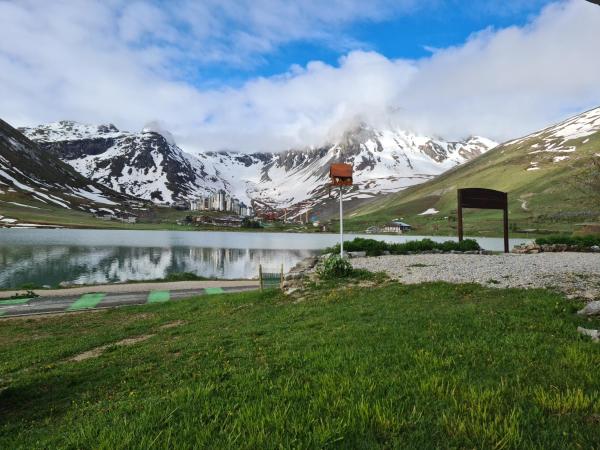 Le Terril Blanc : photo 4 de la chambre double room with mountain view
