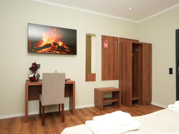 Hotel Attaché an der Messe : photo 2 de la chambre superior studio -  basement