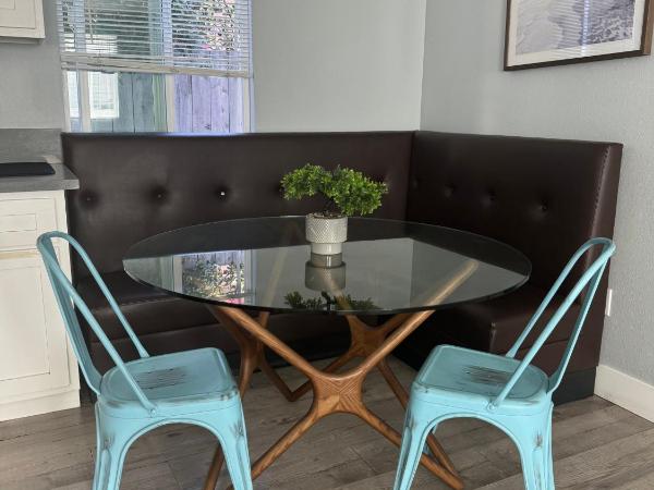 California Castle - Fashion District - DTLA - Flexible : photo 5 de la chambre lit simple dans dortoir de 4 lits