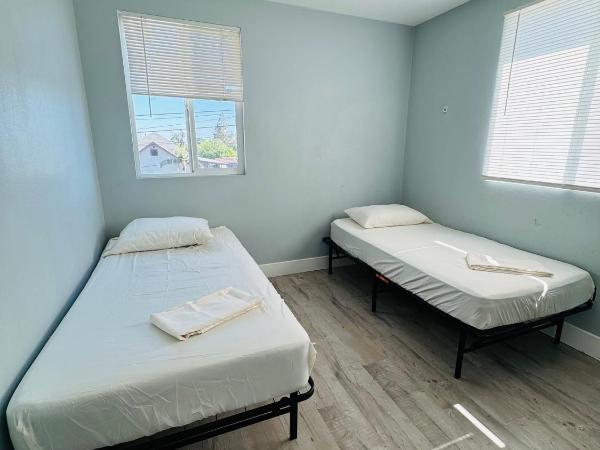 California Castle - Fashion District - DTLA - Flexible : photo 10 de la chambre chambre double Économique