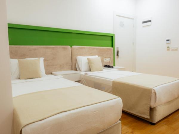 Regenesis Hotel & Spa : photo 4 de la chambre suite familiale