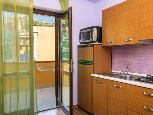 Residence Villa Il Glicine : photo 4 de la chambre appartement 1 chambre supérieur (2 adultes)