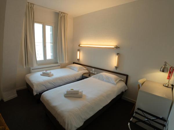 Brit Hotel Des Grands Hommes - Bordeaux Centre : photo 3 de la chambre chambre lits jumeaux