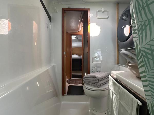 La Rochelle sur L'eau - Catamaran : photo 10 de la chambre mobile home