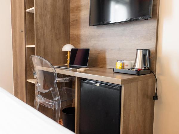 Hôtel Le Seize, Nice Centre : photo 3 de la chambre petite chambre standard