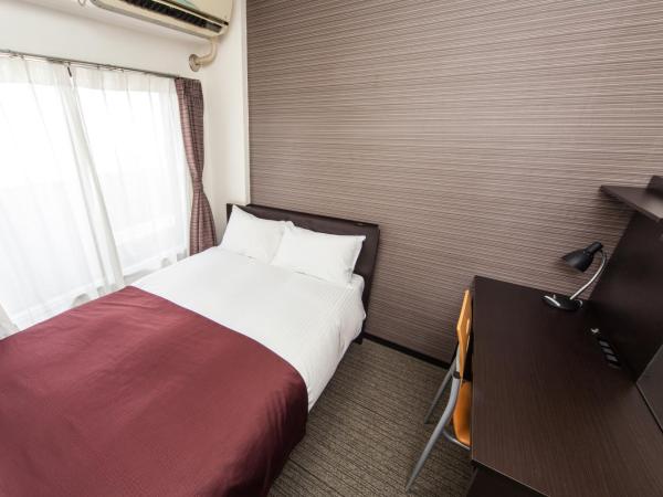 HOTEL MYSTAYS Nippori : photo 2 de la chambre double room with small double bed - smoking - house keeping is optional with additional cost