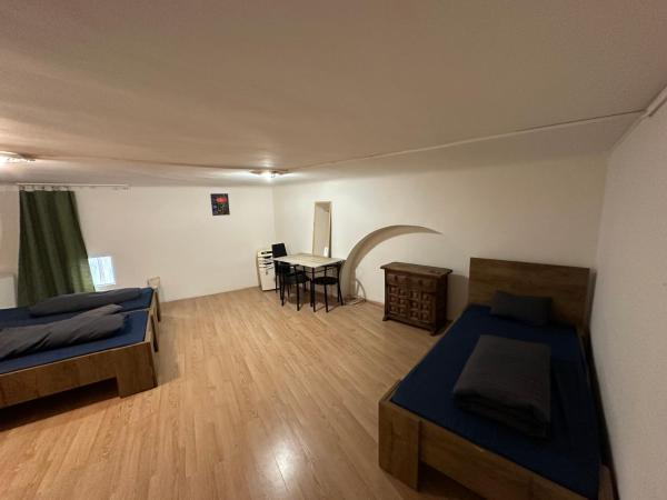 Hostel King : photo 4 de la chambre chambre lits jumeaux supérieure