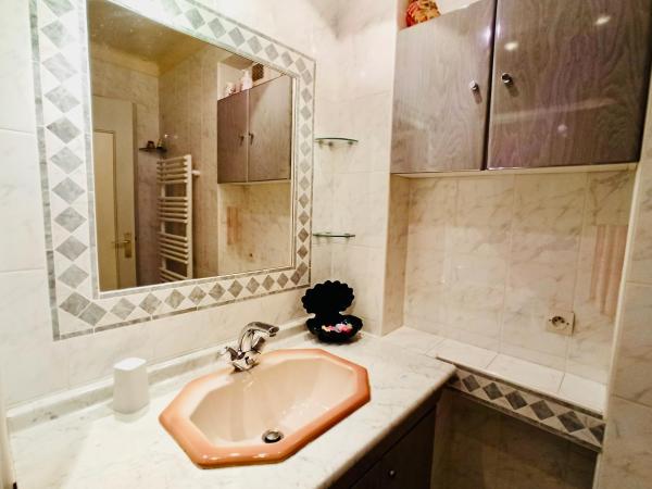 Hotel Le Florian : photo 8 de la chambre appartement (1-4 adultes)