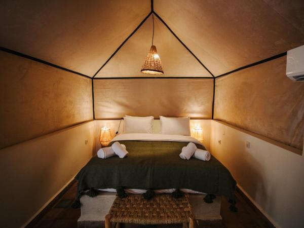 Hotel & Spa La Ferme El Dar : photo 5 de la chambre chambre double - vue sur jardin