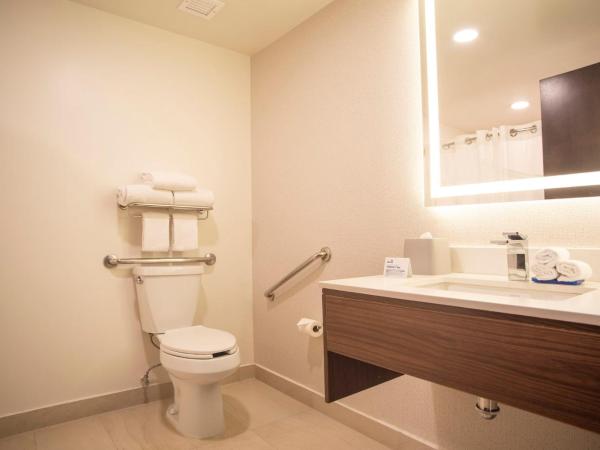 Holiday Inn Express Guadalajara Iteso, an IHG Hotel : photo 5 de la chambre chambre lit king-size standard - accessible aux personnes à mobilité réduite