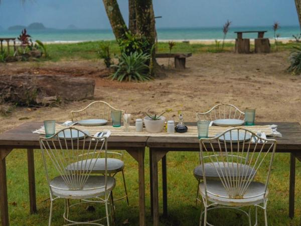 The Shore Koh Chang Boutique Resort : photo 1 de la chambre chambre lit king-size - vue sur mer