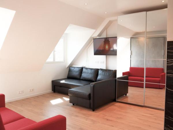 Trocadero & Eiffel Tower : photo 7 de la chambre appartement supérieur - vue sur ville