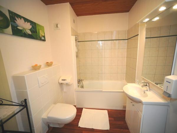 The Originals City, Hôtel Fontaine, Morlaix : photo 2 de la chambre chambre double confort