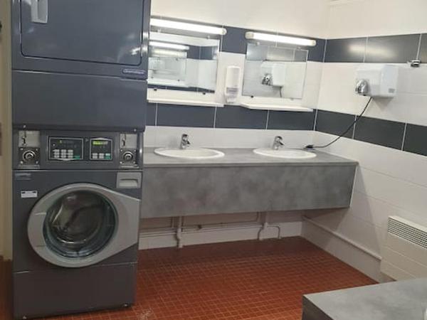 Nuit romantique sur un bateau à Deauville : photo 2 de la chambre mobile home