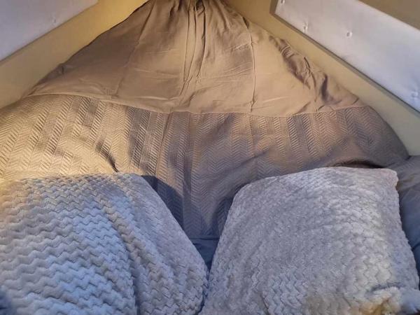 Nuit romantique sur un bateau à Deauville : photo 3 de la chambre mobile home