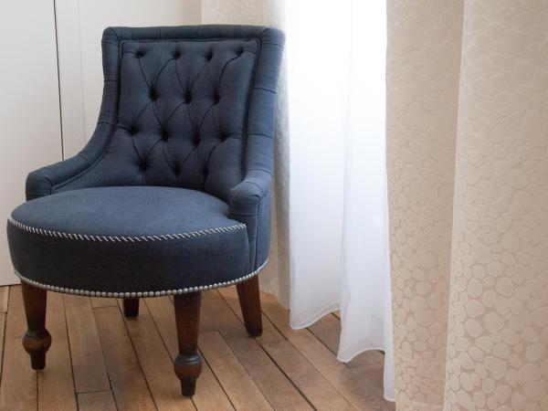 Maison M Troyes : photo 2 de la chambre chambre double ou lits jumeaux avec salle de bains privative