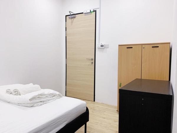 RadZone Hostel : photo 4 de la chambre chambre double deluxe