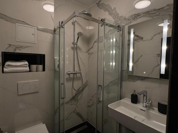 Hotel Biedermeier : photo 4 de la chambre chambre simple classique