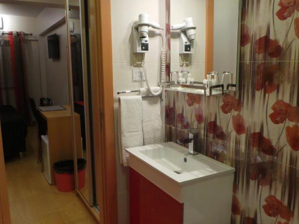 Dom João Glamour Hotel : photo 9 de la chambre chambre lits jumeaux