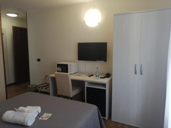Hotel Siros : photo 10 de la chambre chambre simple