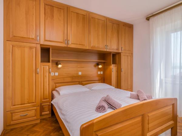 B&B Šegulja : photo 2 de la chambre chambre double - vue sur mer